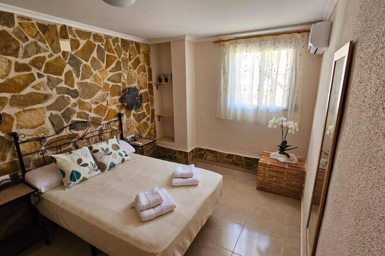 Buen Estar, Piscina, Barbacoa, Jacuzzi En Valencia Vila Turis Exterior foto