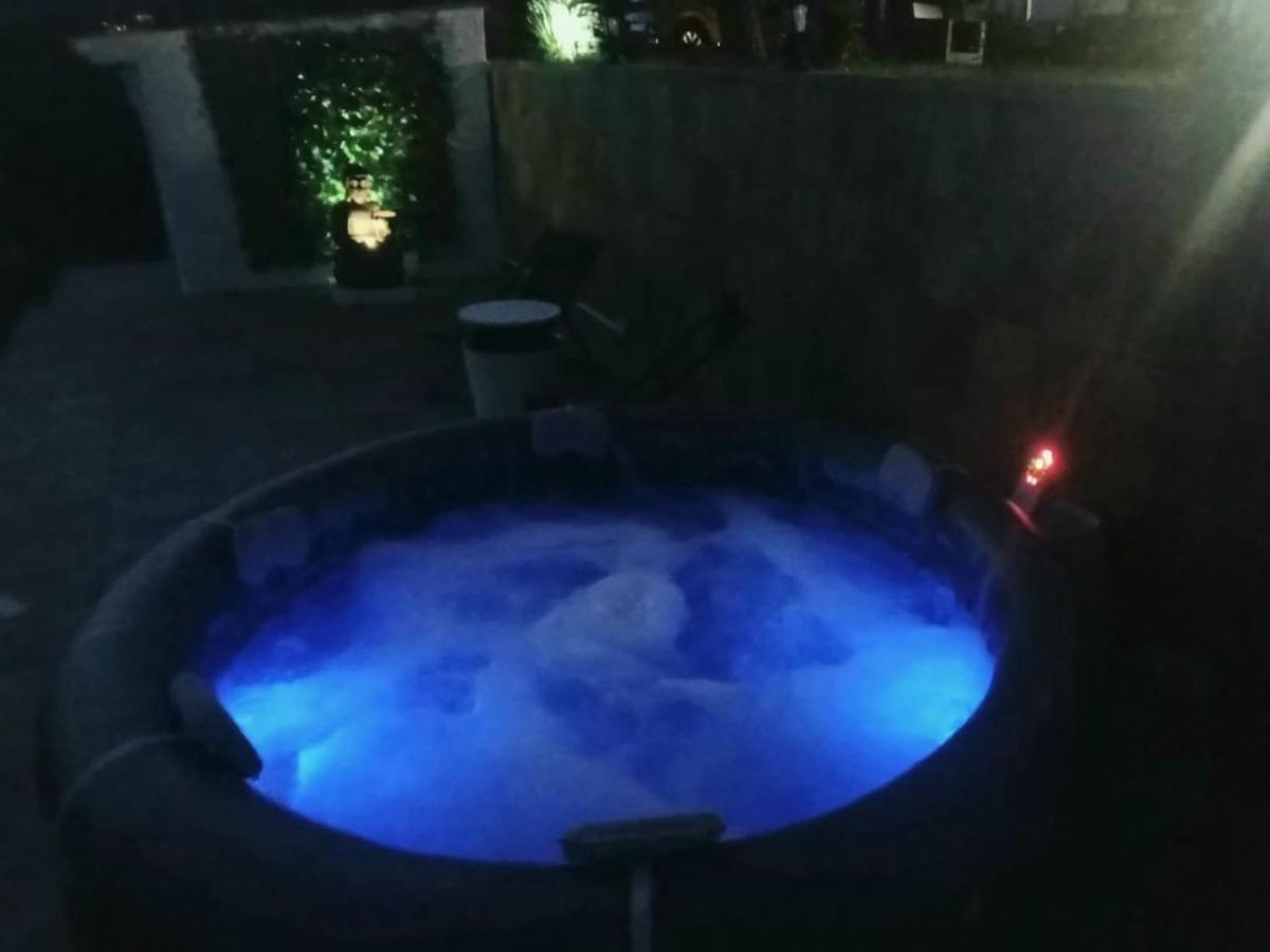 Buen Estar, Piscina, Barbacoa, Jacuzzi En Valencia Vila Turis Exterior foto