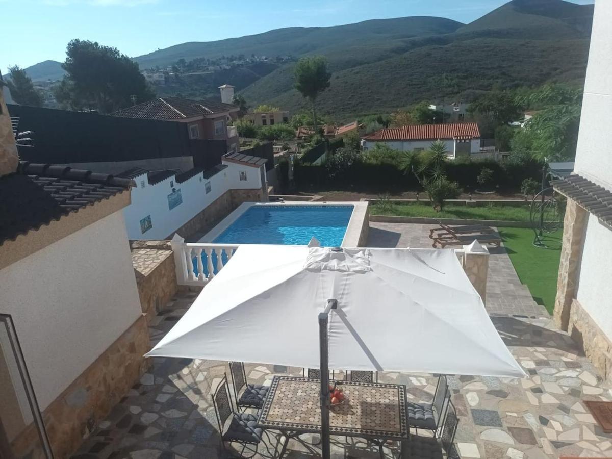 Buen Estar, Piscina, Barbacoa, Jacuzzi En Valencia Vila Turis Exterior foto